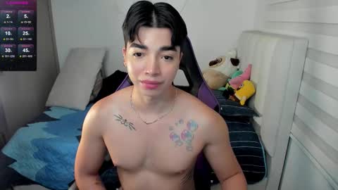 Mr. Santiago online show from 10-26-25, 01:17