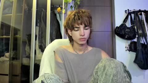 kitty online show from 01-28-25, 03:04