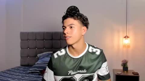 santy_stump online show from 01-07-26, 09:39