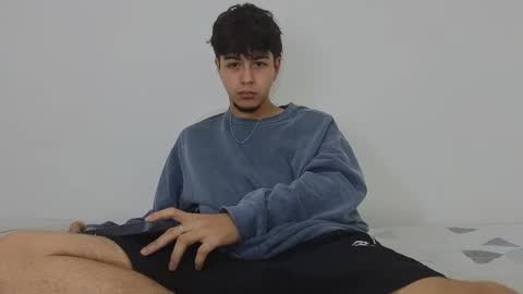 santybig18 online show from 02-10-25, 03:57