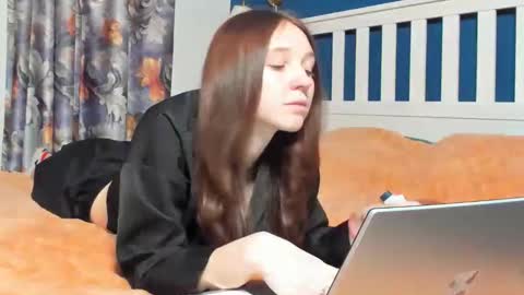 santythousand online show from 12-17-25, 03:51