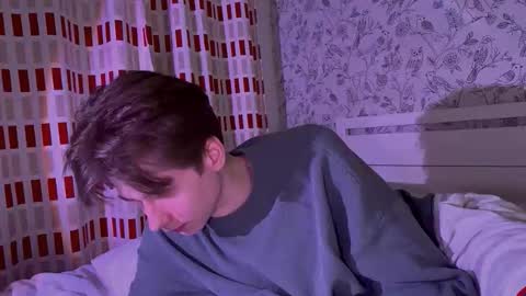 Snapshot of sapph1res chatting on 02-25-26, 05:22 sapph1res online show from 02-25-26, 05:22