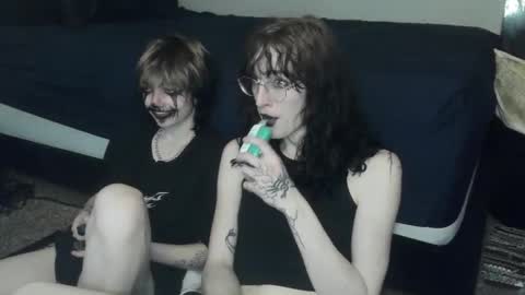 Jade online show from 03-12-25, 02:20