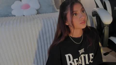  Sara online show from 03-10-25, 02:28