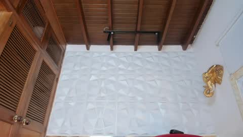 Sara Collins online show from 04-08-26, 11:43