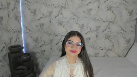 Snapshot of sara_fernandezz chatting on 12-03-24, 12:13 sara online show from 12-03-24, 12:13