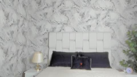 Snapshot of sara_fernandezz chatting on 03-05-25, 08:21 sara online show from 03-05-25, 08:21