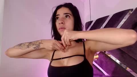 sara_lopee1 online show from 10-21-25, 11:55
