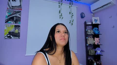 Sara Mendez online show from 12-12-24, 03:43