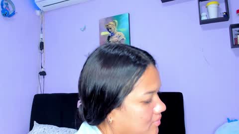 Sara Mendez online show from 12-24-24, 05:38