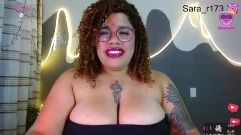 Snapshot of sara_morales17 chatting on 12-14-24, 05:07 sara online show from 12-14-24, 05:07