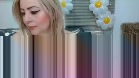 katiasupreme online show from 01-06-25, 06:20