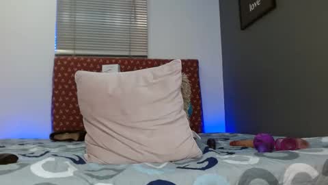 katiasupreme online show from 10-10-25, 12:20