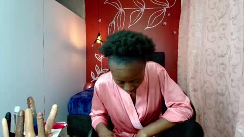 S A R A online show from 02-07-25, 02:04