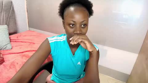 S A R A online show from 02-17-25, 07:42