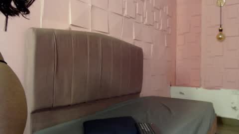 Sara online show from 02-27-26, 07:36