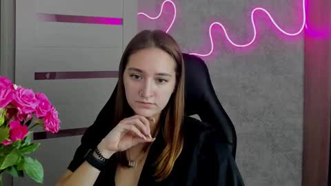 Sara online show from 10-08-25, 07:33