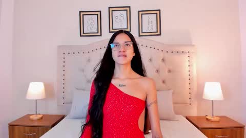 SARA SANTACRUZ online show from 01-08-26, 12:29