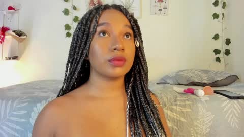 Snapshot of sara_sophiee chatting on 01-19-25, 12:39 sara sofia online show from 01-19-25, 12:39