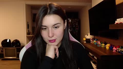 Sara online show from 12-30-24, 07:21