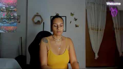 Snapshot of sara_thompson01 chatting on 11-27-25, 06:04 SARA online show from 11-27-25, 06:04