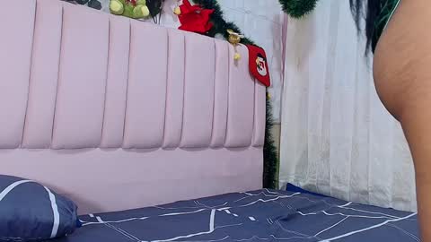 SARA 730 A 200 PM  online show from 12-24-24, 01:17