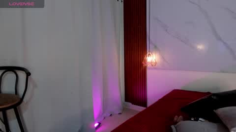 sara_zc online show from 11-26-25, 11:44