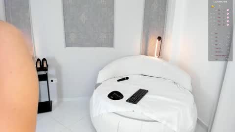 Saraa Gomez online show from 02-05-26, 04:00