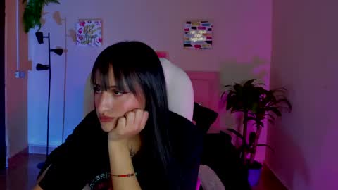 Sarah Ramirez online show from 03-08-25, 03:02