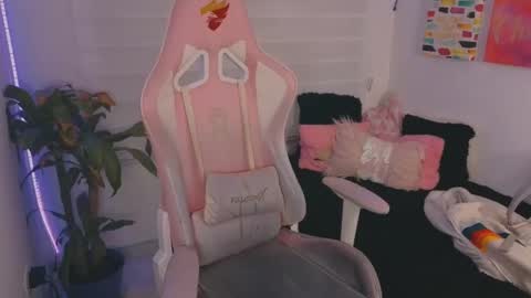 Sarah Ramirez online show from 09-11-25, 03:28