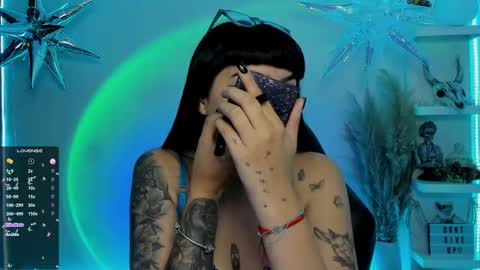 Snapshot of saraadesire chatting on 03-04-25, 07:11 Sara online show from 03-04-25, 07:11