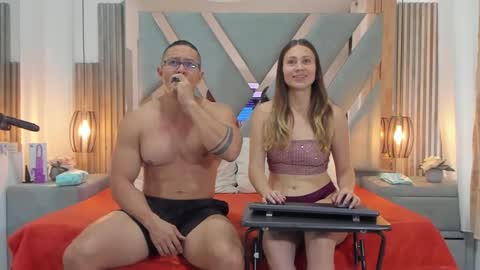 Snapshot of saraandjhony chatting on 01-17-25, 12:52 saraANDyoni online show from 01-17-25, 12:52