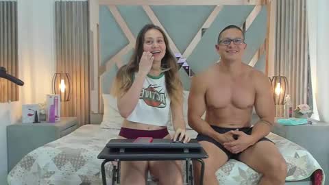 Snapshot of saraandjhony chatting on 01-24-25, 05:21 saraANDyoni online show from 01-24-25, 05:21