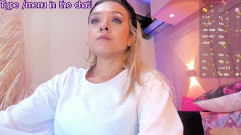 Snapshot of saraavila_ chatting on 12-22-24, 03:00 SaraAvila  online show from 12-22-24, 03:00