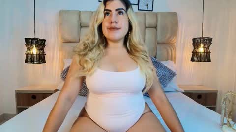 sarablonde_t online show from 03-20-26, 07:08