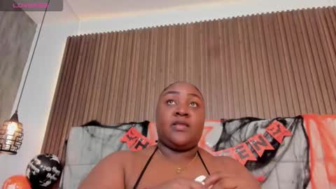   online show from 10-23-25, 11:31