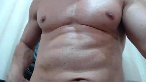 saradorj92 online show from 10-17-25, 01:53