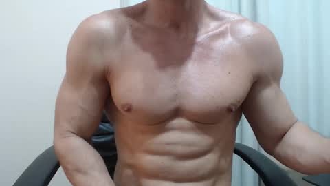 saradorj92 online show from 12-15-25, 12:26