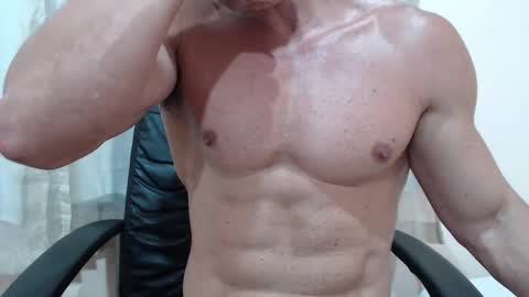 saradorj92 online show from 01-07-26, 10:34