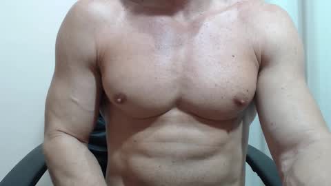 saradorj92 online show from 02-21-26, 03:18