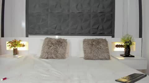 Snapshot of saragomez_1 chatting on 11-21-25, 01:54 Sara Gomez online show from 11-21-25, 01:54