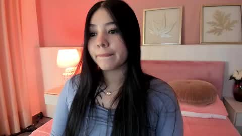 sarah__hills online show from 09-18-25, 01:02