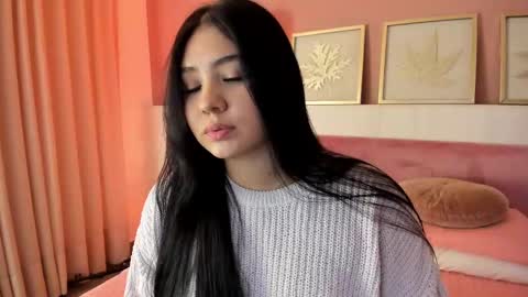 sarah__hills online show from 10-04-25, 01:53