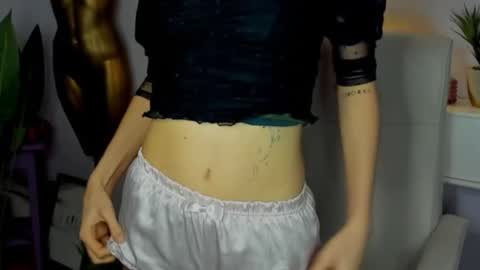 Sarah online show from 11-09-25, 10:46