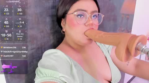 Sarah online show from 01-12-25, 03:17