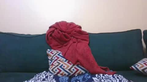 Snapshot of sarah_haggai chatting on 03-06-26, 06:10 sarah_haggai online show from 03-06-26, 06:10