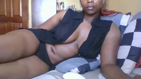 Snapshot of sarah_haggai chatting on 03-08-26, 12:31 sarah_haggai online show from 03-08-26, 12:31