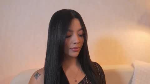 Snapshot of sarah_hiill chatting on 11-25-25, 09:37 online show from 11-25-25, 09:37