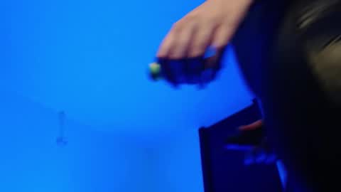 Sarah online show from 02-21-25, 03:23