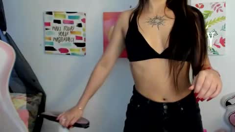 Sarah Ramirez online show from 12-31-24, 09:53